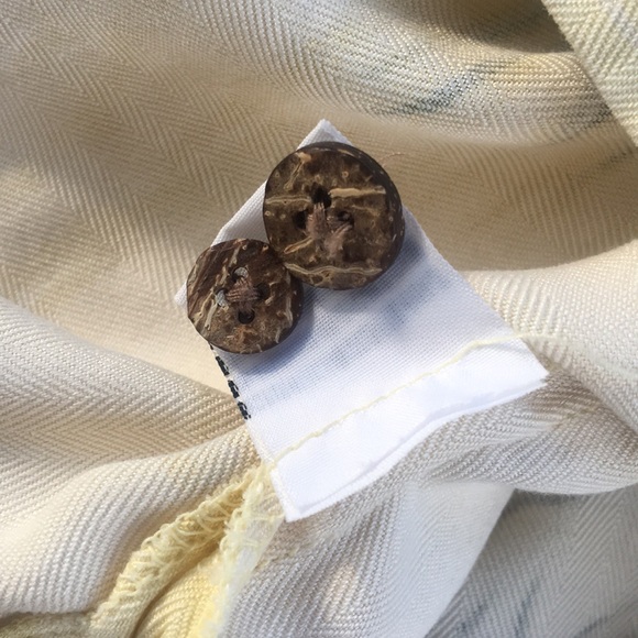 Tommy Bahama Hawaiian - Picture 14 of 14